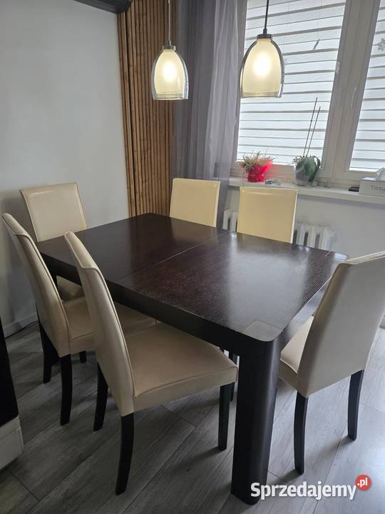 Stół Paged plus dodatkowo krzesła Ruda Śląska sprzedam