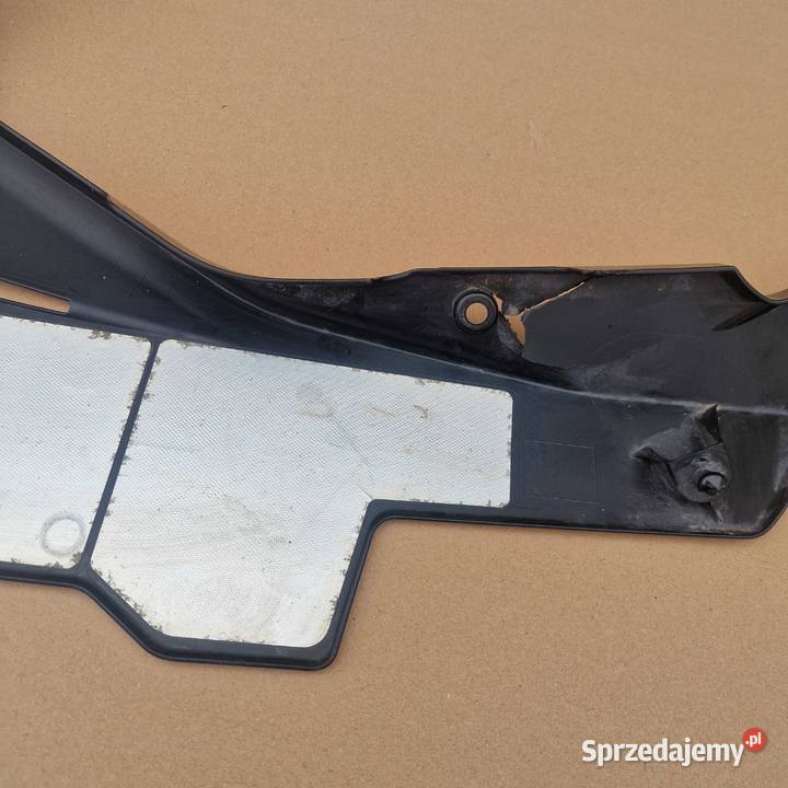 SUZUKI GSXR GSXR 600 750 L1 L7 11 PŁUG OSŁONA Bieleń sprzedam