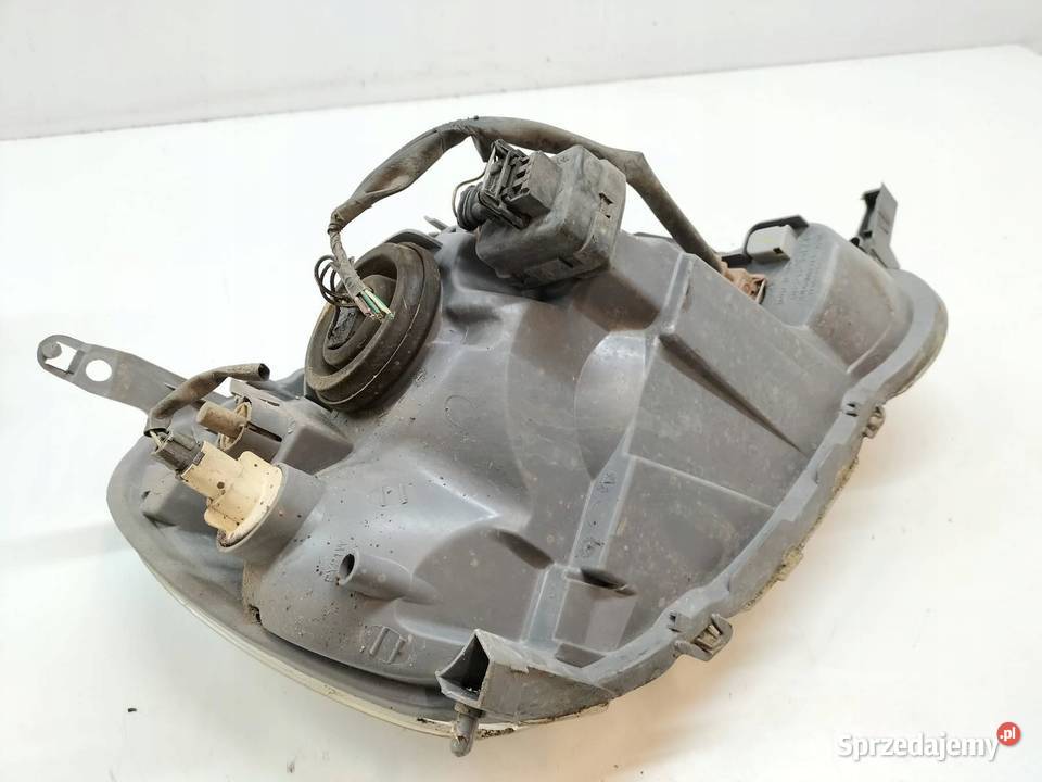 LAMPA PRZÓD LEWA EUROPA LIFT Toyota Yaris I