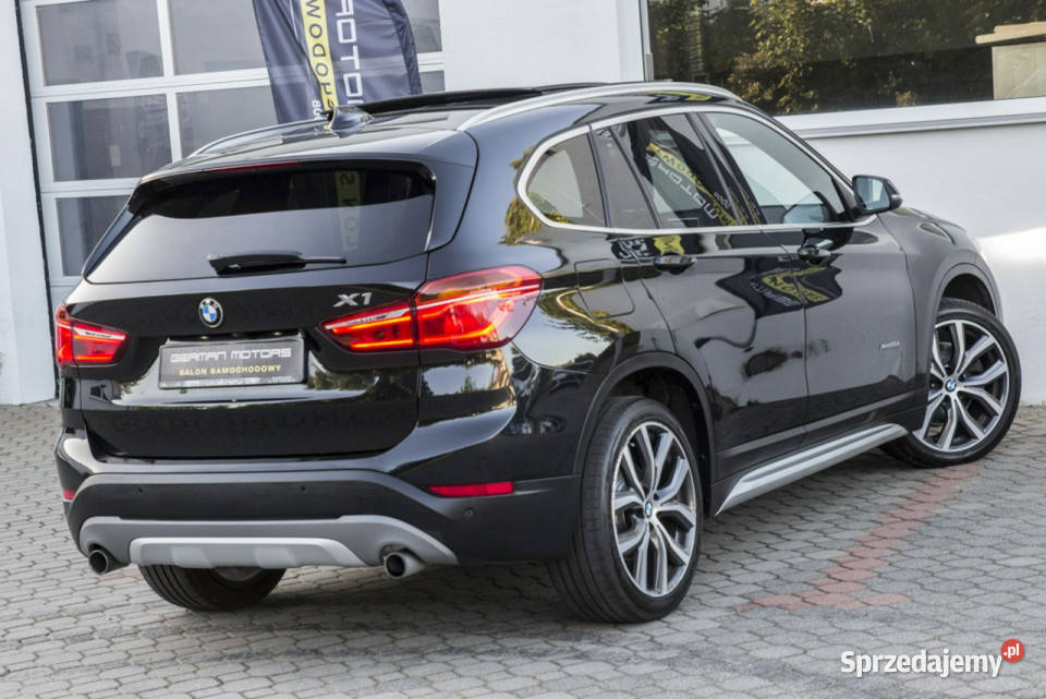 BMW X1 Ledy Panorama Kamera Head Up Bezwypadkow pomorskie Gdynia