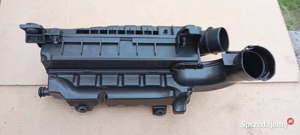 Obudowa filtra powietrza Peugeot Citroen 98 127 Chodzież