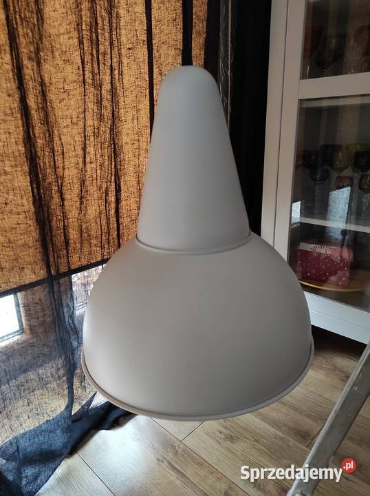 Lampa wisząca regulowana biała Wyposażenie wnętrz dolnośląskie Legnica sprzedam