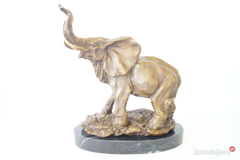 Figura z brązu SŁOŃ z trąbą do góry na szczęście wielkopolskie Gizałki