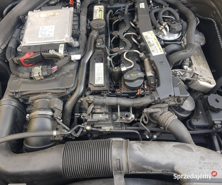 MERCEDES CKLASA W204 LIFT SILNIK 22 CDI Radom