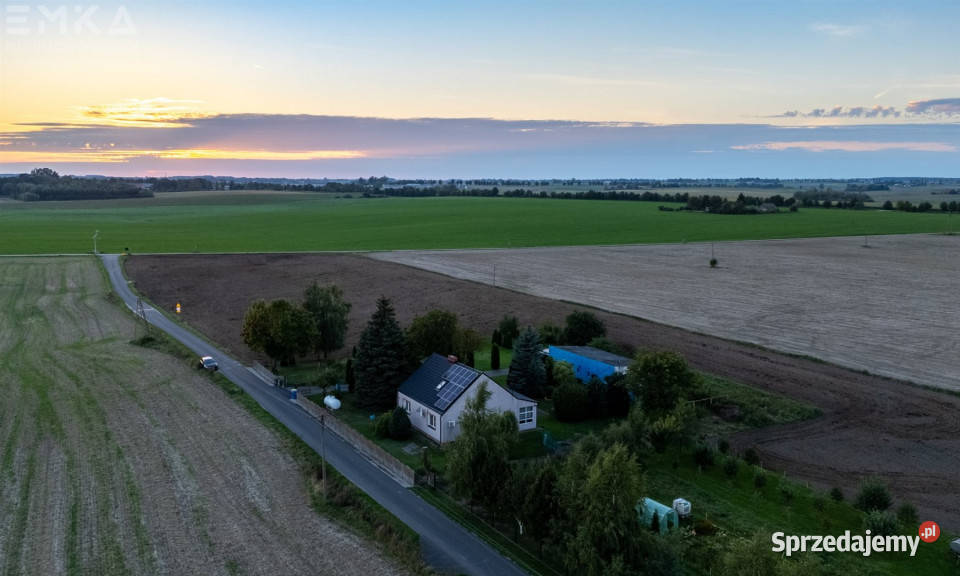 sprzedaży domu wolnostojącego Świecie 190m2