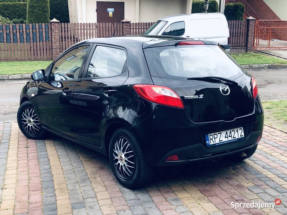 Mazda 2 II Turbo Diesel Czarny Zwinny