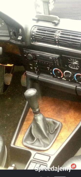 Drewno bmw e34 komplet z gałką osobowe Kłodzko