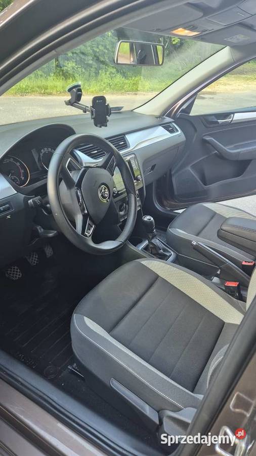 Skoda Rapid Salon Polska Pierwszy właściciel centralny zamek Gdów