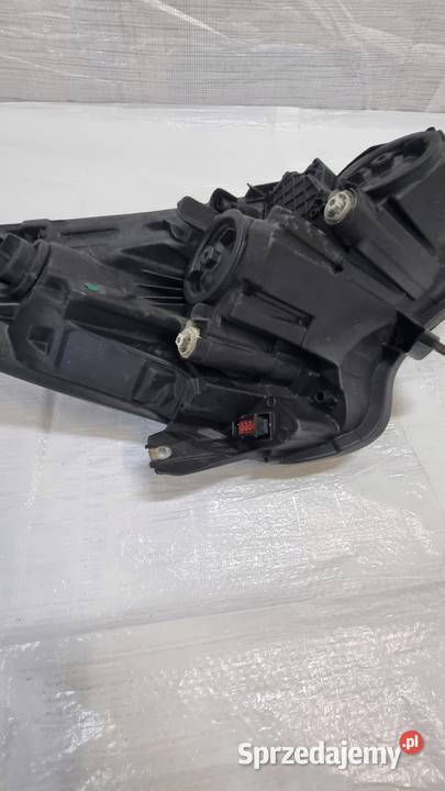 OPEL CORSA E REFLEKTOR LAMPA LEWY PRZÓD LEWA sprzedam