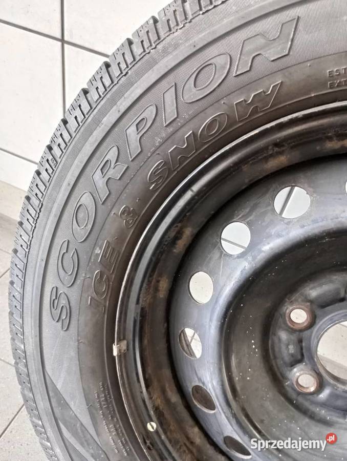 Mitsubishi Outlander felgi z oponami zimowymi dolnośląskie Strzegom