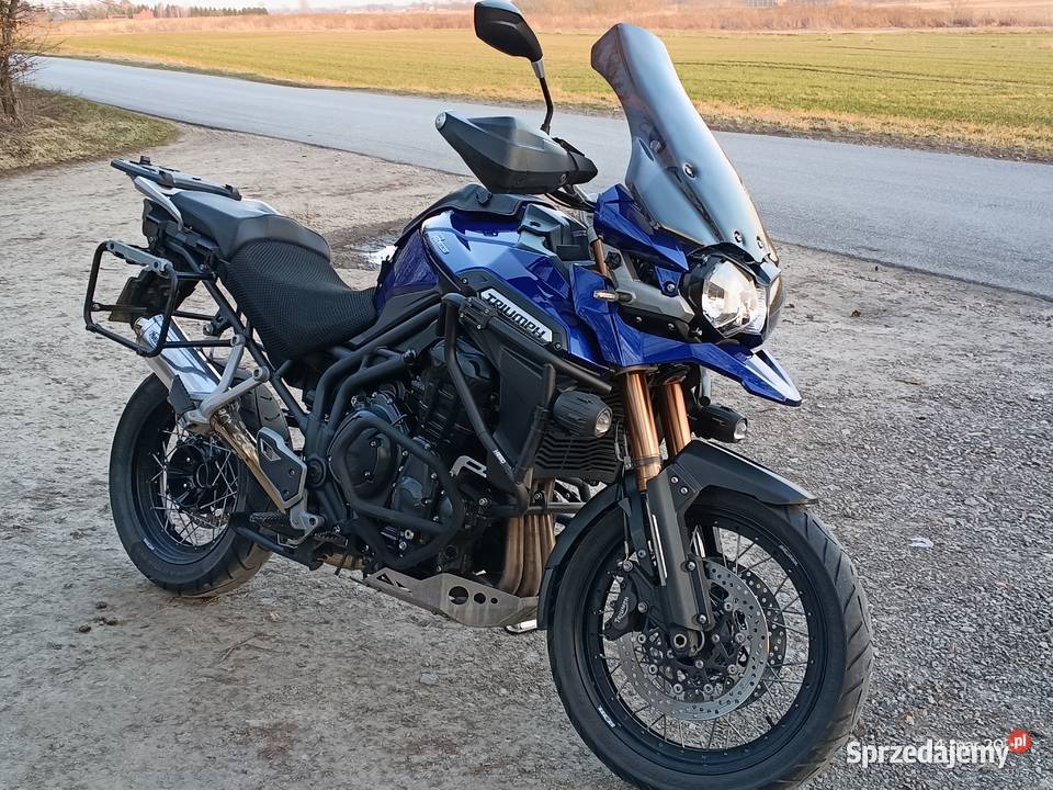 Triumph 1200 Explorer