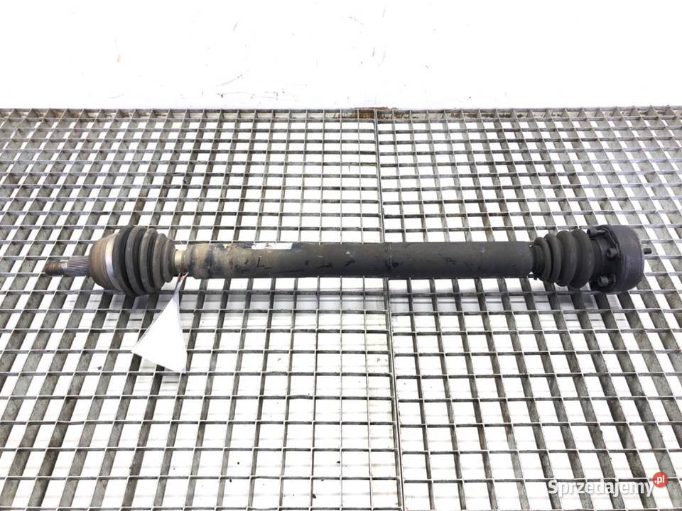 PÓŁOŚ PRAWY PRZÓD AUDI A3 8L 16 101 9606 PRZEGUB