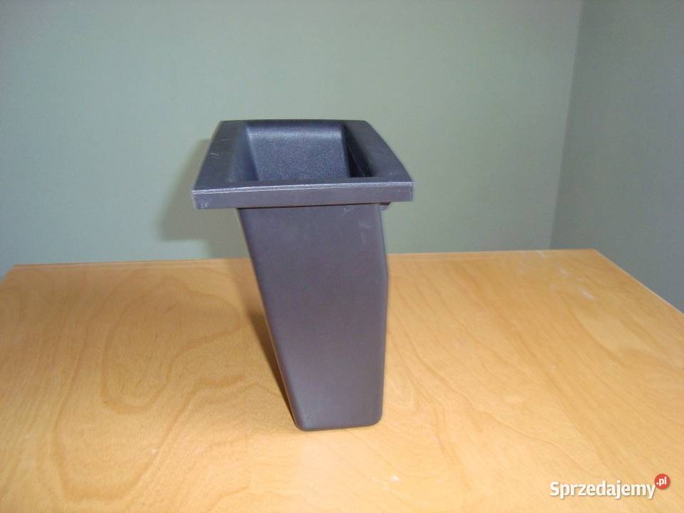 Kaseta samochodowa w miejsce radia Warszawa