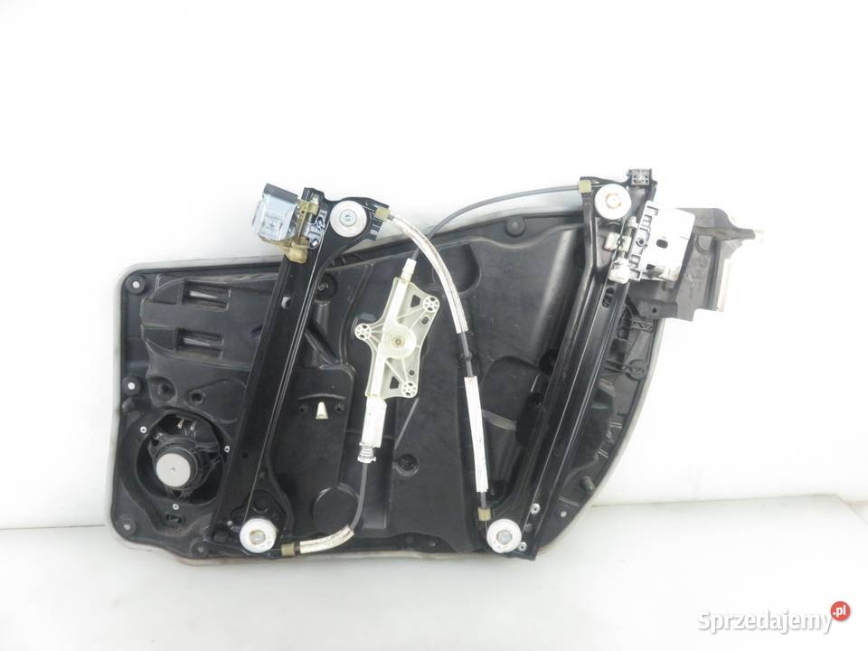 PODNOŚNIK SZYBY LEWY PRZEDNI MERCEDES CLA X117