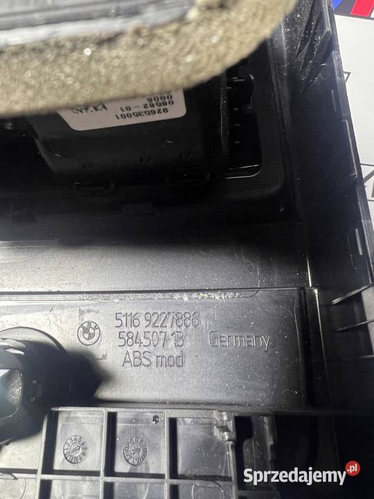 BMW F22 M2 F87 KRATKA NAWIEWU TYLNA OBUDOWA osobowe