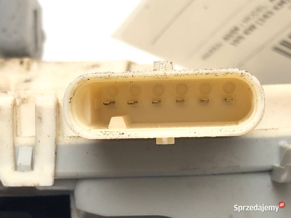 ZAMEK DRZWI PRAWY PRZÓD AUDI A1 8X Hatchback