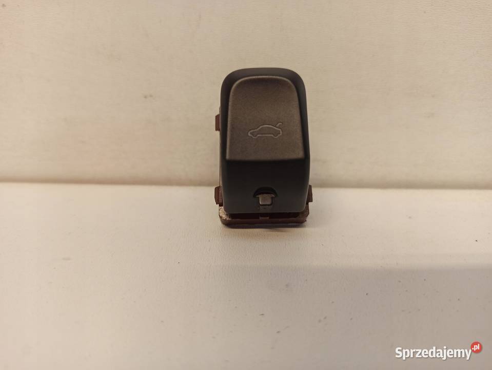 PRZYCISK OTWIERANIA KLAPY AUDI A4 B8 8K0959831