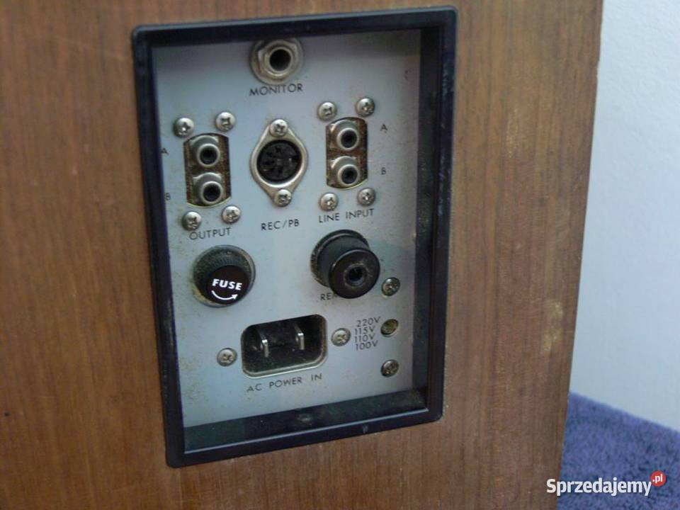 Magnetofon szpulowy TEAC A1200