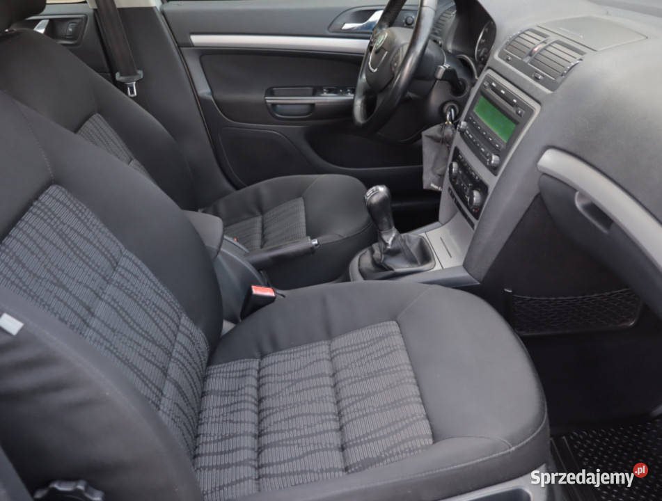 Skoda Octavia 14 TSI klimatyzacja