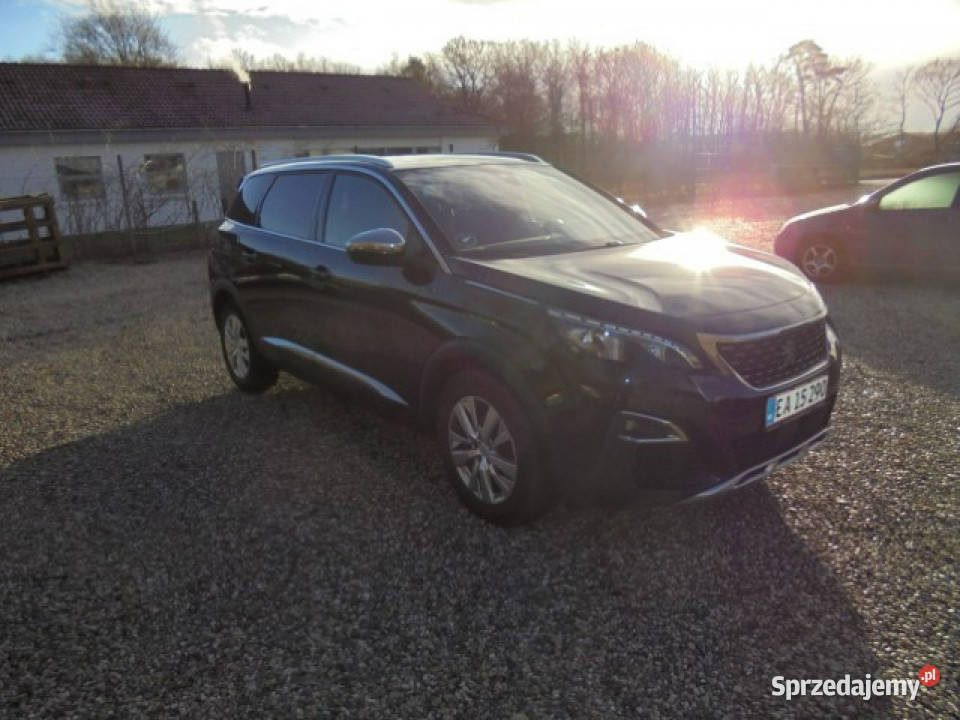 Peugeot 5008 II 2017