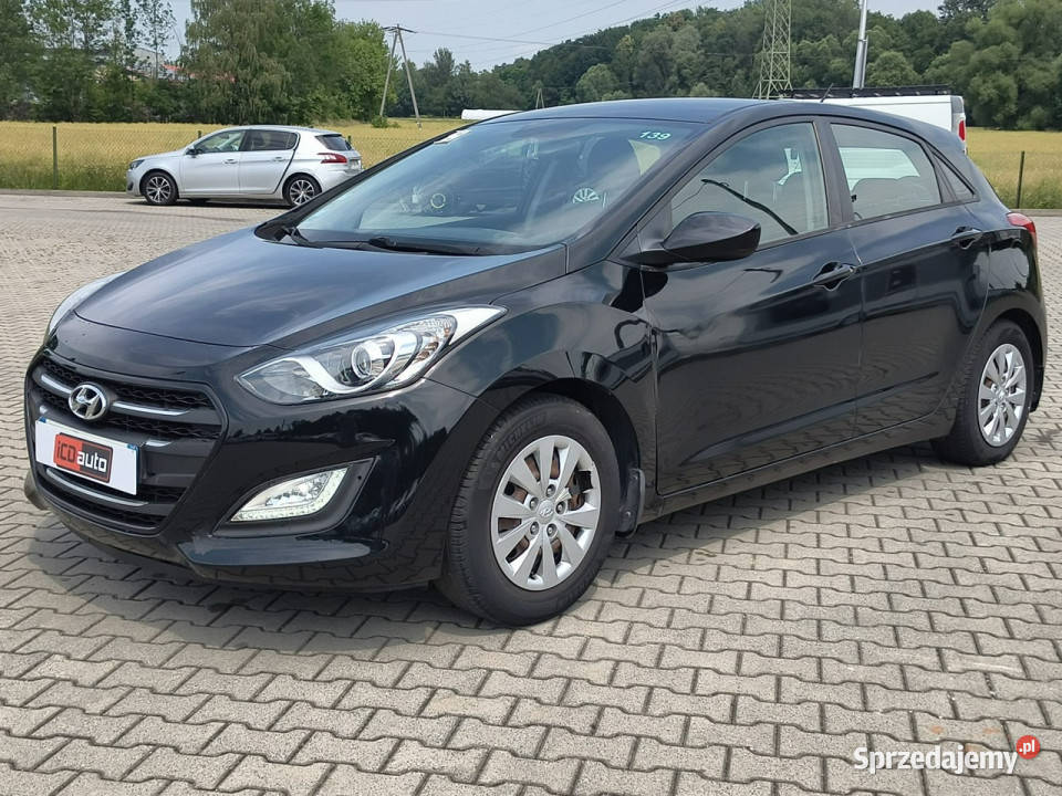 Hyundai i30 14 benzyna 100 ledy klimatyzacja Kęty