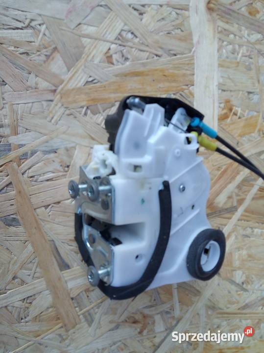 Zamek Drzwi Prawy Przód Suzuki Baleno II Olchowa