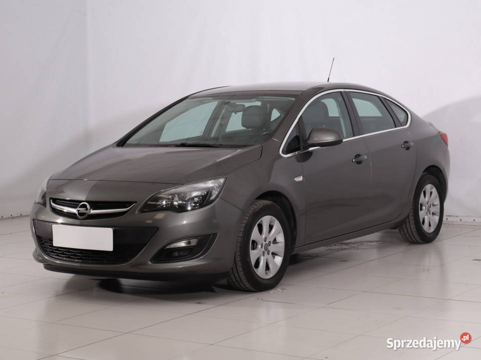 Opel Astra 14 T Rok produkcji 2017