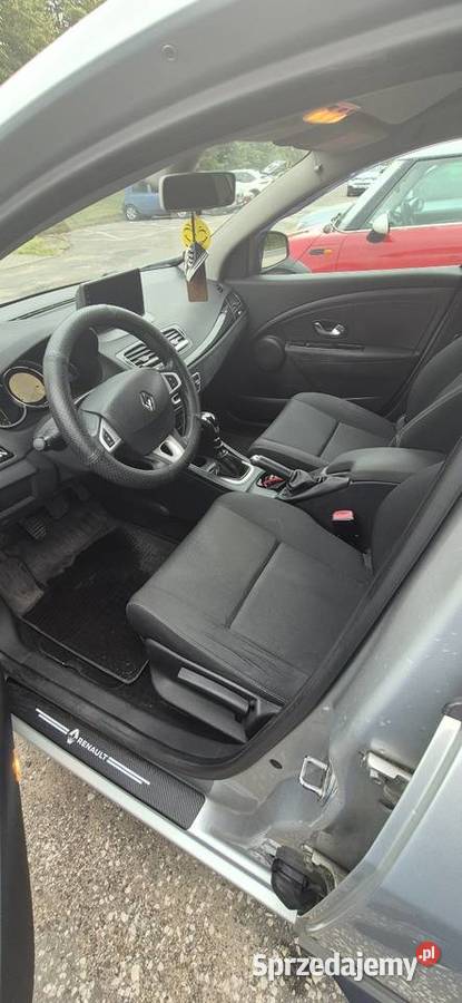 Megane III kombi 2011 Rok produkcji 2011 Grudziądz