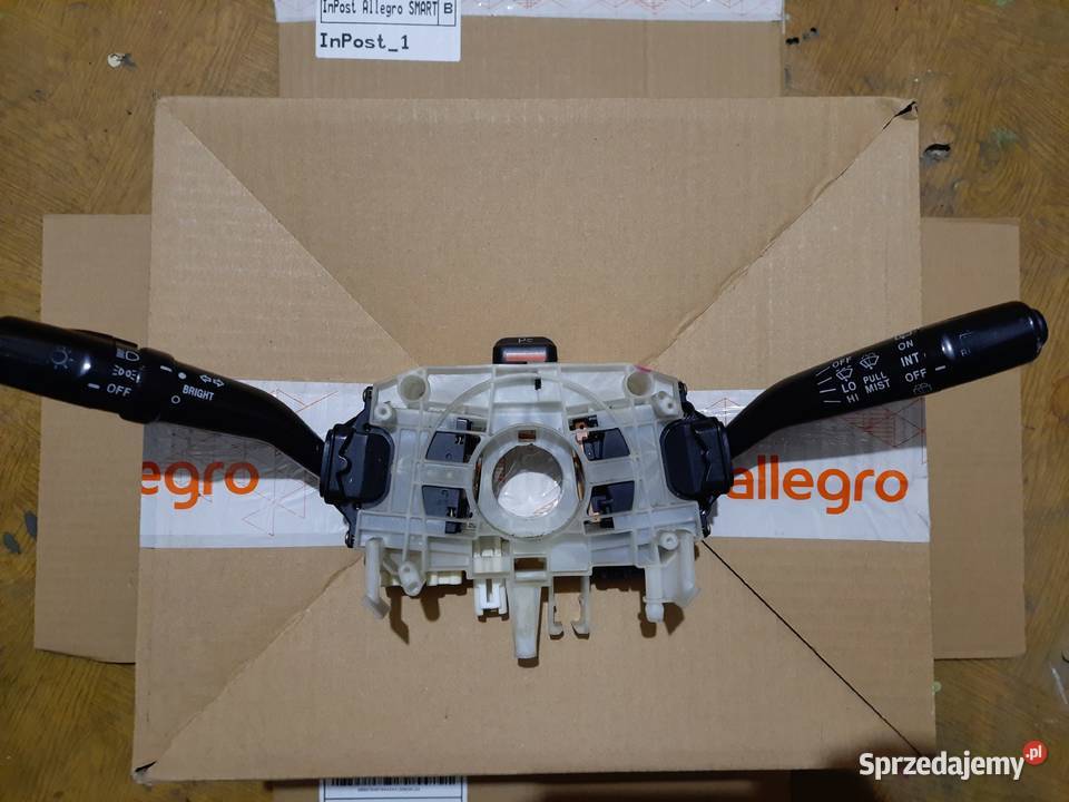 Manetka przełącznik zespolony Subaru Forester SG