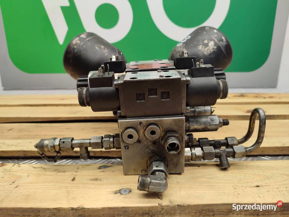 Blok hydrauliczny JLG 660 RPE3063Y1101200E1 Wilkowo