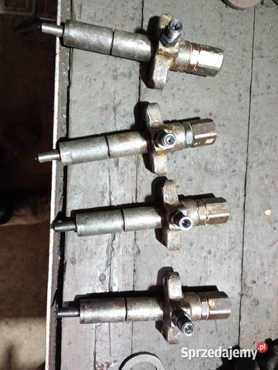 Wtryskiwacze do ursusa 385 Włocławek