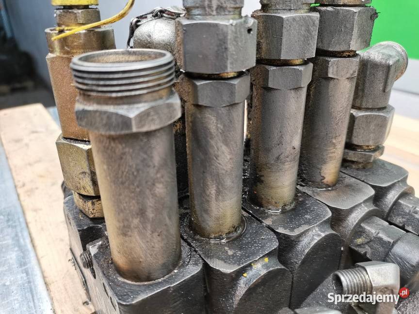 Rozdzielacz hydrauliczny Parker 34692004220 Wilkowo