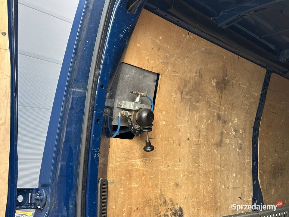 Renault master L3H2 z podestem wyładowawczym gniazdo USB Kraków