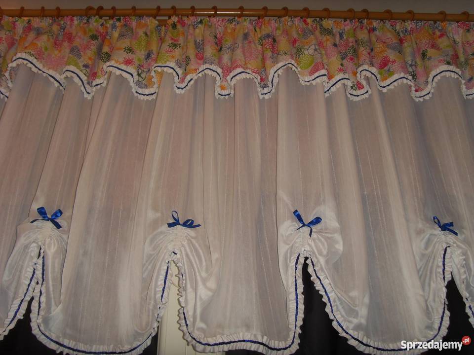 FIRANKA BIAŁA KWIECISTA FALBANA KOKARDKI WROCŁAW Wystrój okien Wrocław