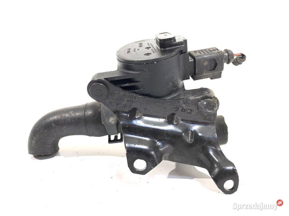 DODATKOWA POMPA WODY AUDI A3 8V 5Q0122096K 20 osobowe Układ chłodzenia