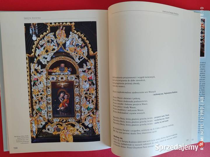 Święta Rodzina W Chrostowski A Bujak album Biały ISBN 9788375533019 Książki naukowe i popularnonaukowe Katowice