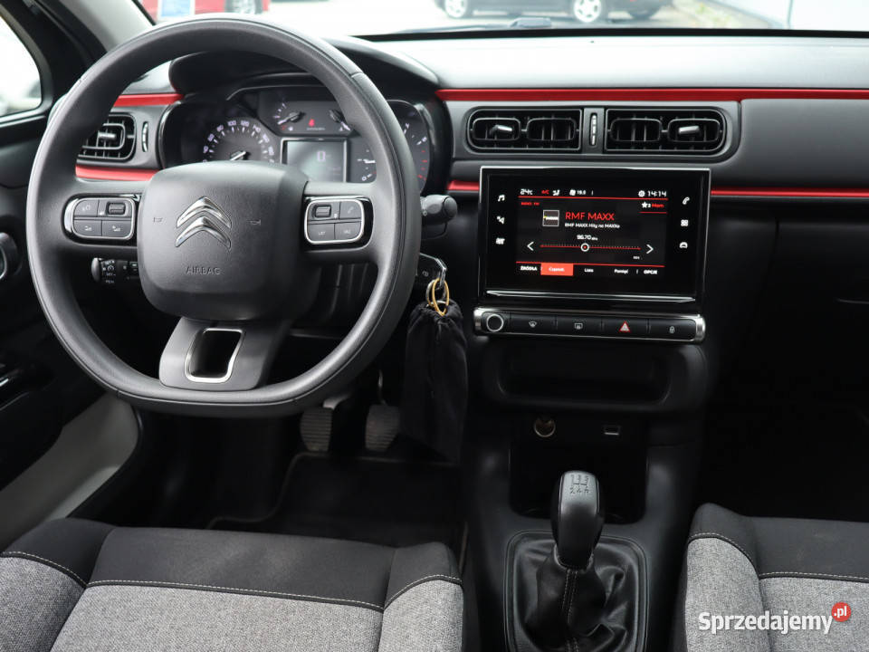 Citroen C3 12 PureTech światła LED Katowice