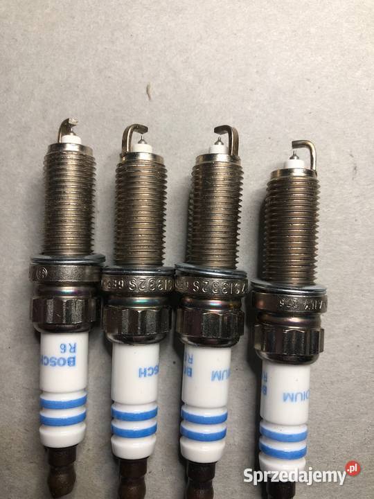 Świece Bosch 0 242 135 518 ZR7SI332S Poznań sprzedam