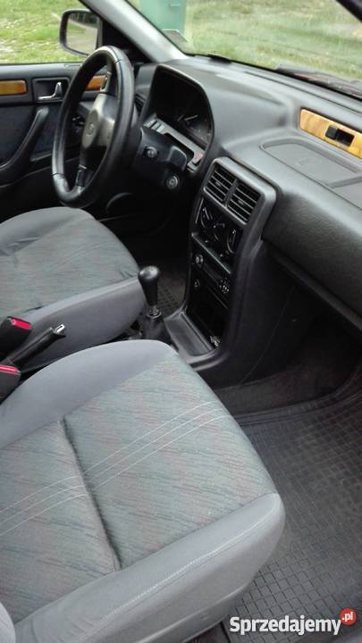 ROVER 218 SD sprowadzony Jaworzno