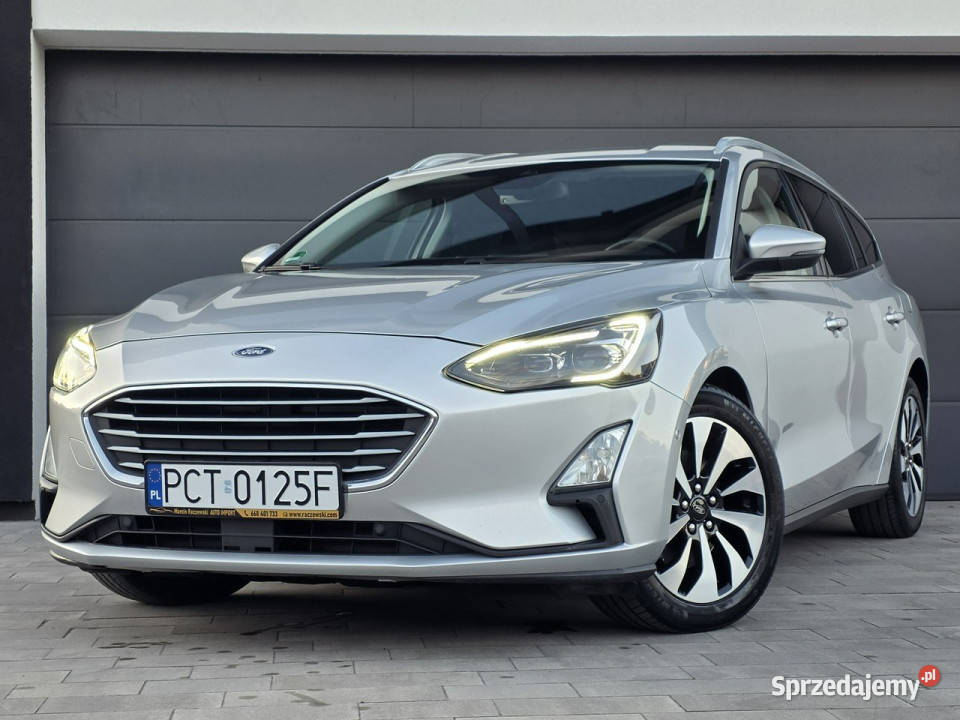 Ford Focus ładny stan FULL LED kamera