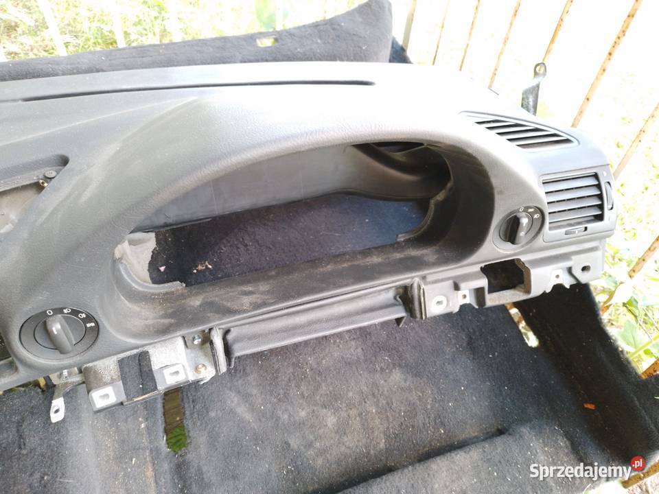 Deska rozdzielcza BMW E38 polift Deski rozdzielcze, konsole Libiąż