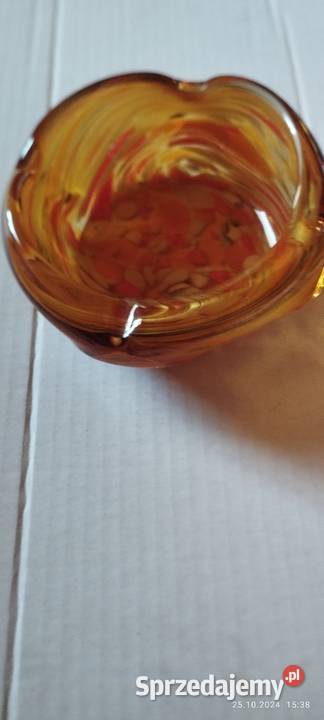 Stara szklana popielniczka z lanego szkła Gliwice