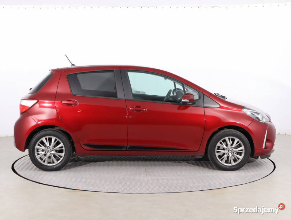 Toyota Yaris 15 Dual VVTi 1497cm3 Piaseczno
