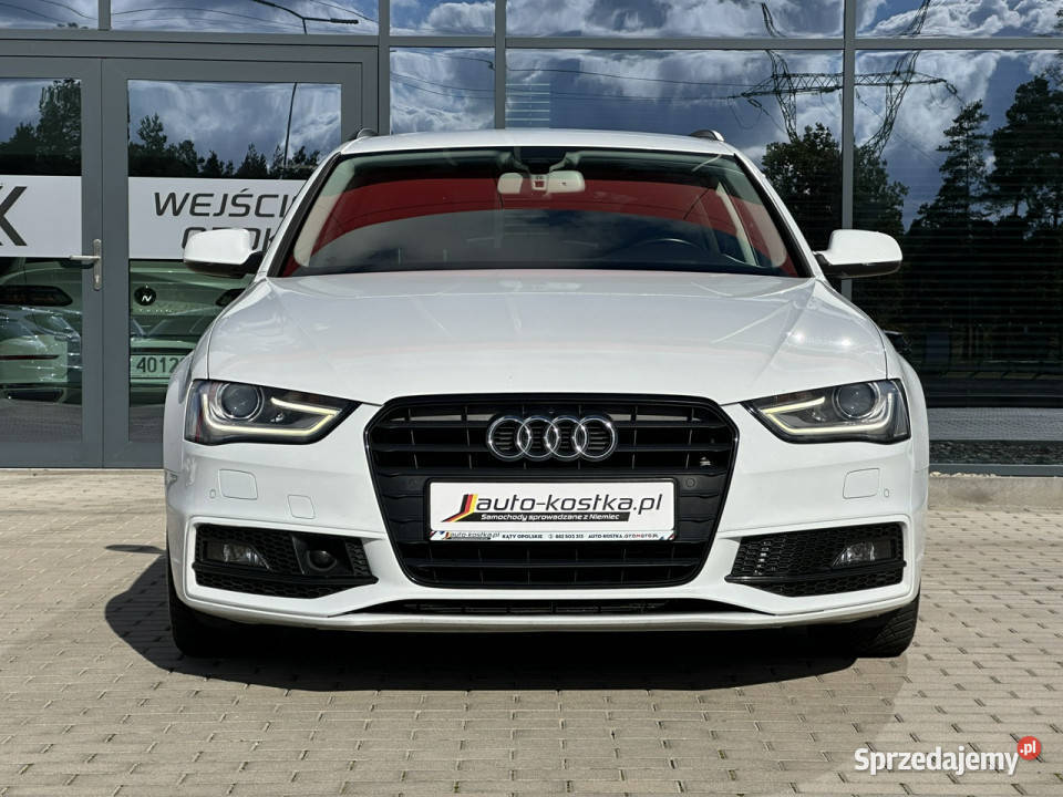 Audi A4 Avant Xenon EleKlapa Navi Skóra Lane ASR (kontrola trakcji)