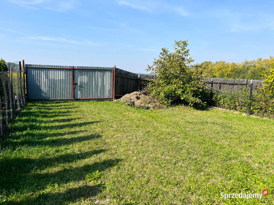 Dom parterowy 42m2 działka 800m2 Gliniany cegła
