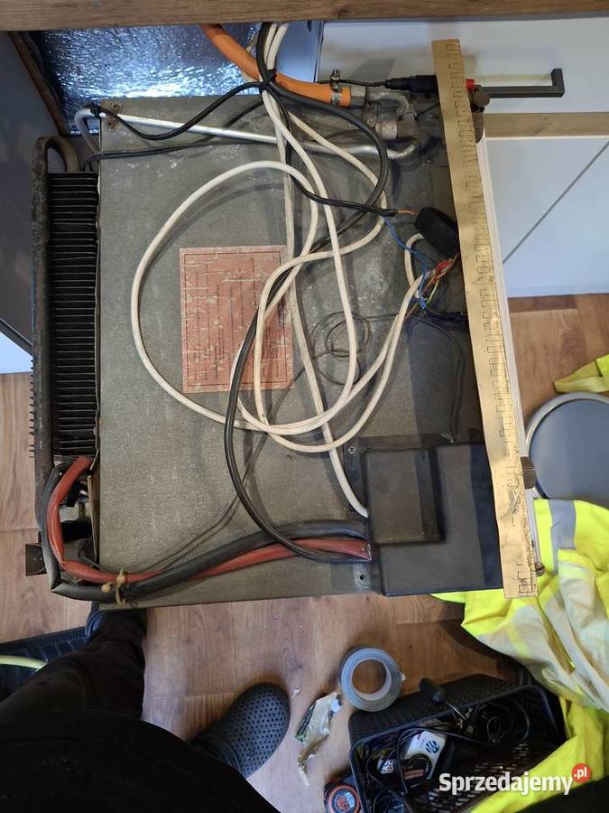 LODÓWKA ABSORPCYJNA 12V 220V GAZ DO Solarnia