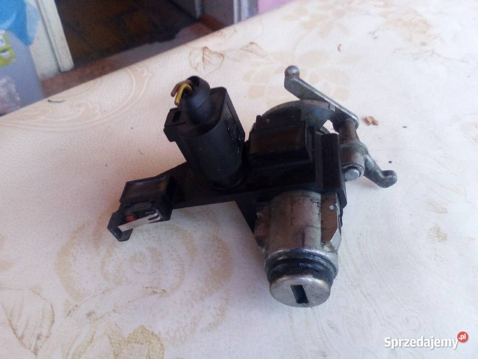 stacyjka VW polo 4 9n Rok produkcji 2002