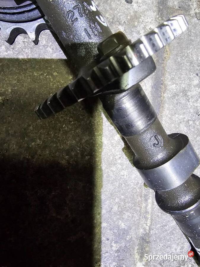 Suzuki GSX 600 f katana wałek rozrządu ssący in Cylindry, głowice, pierścienie Jelenia Góra
