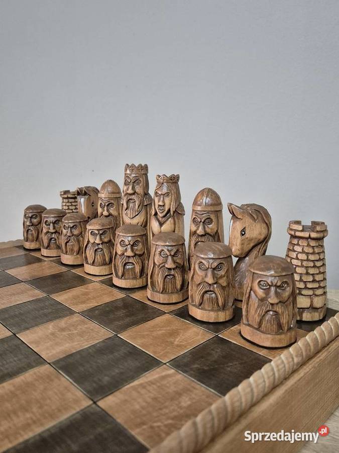 Ręcznie robione szachy z drewna Rękodzieło Bielsko-Biała
