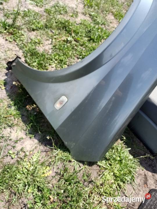 Błotnik lewy nissan primera P12 K30G Części samochodowe Szczecin